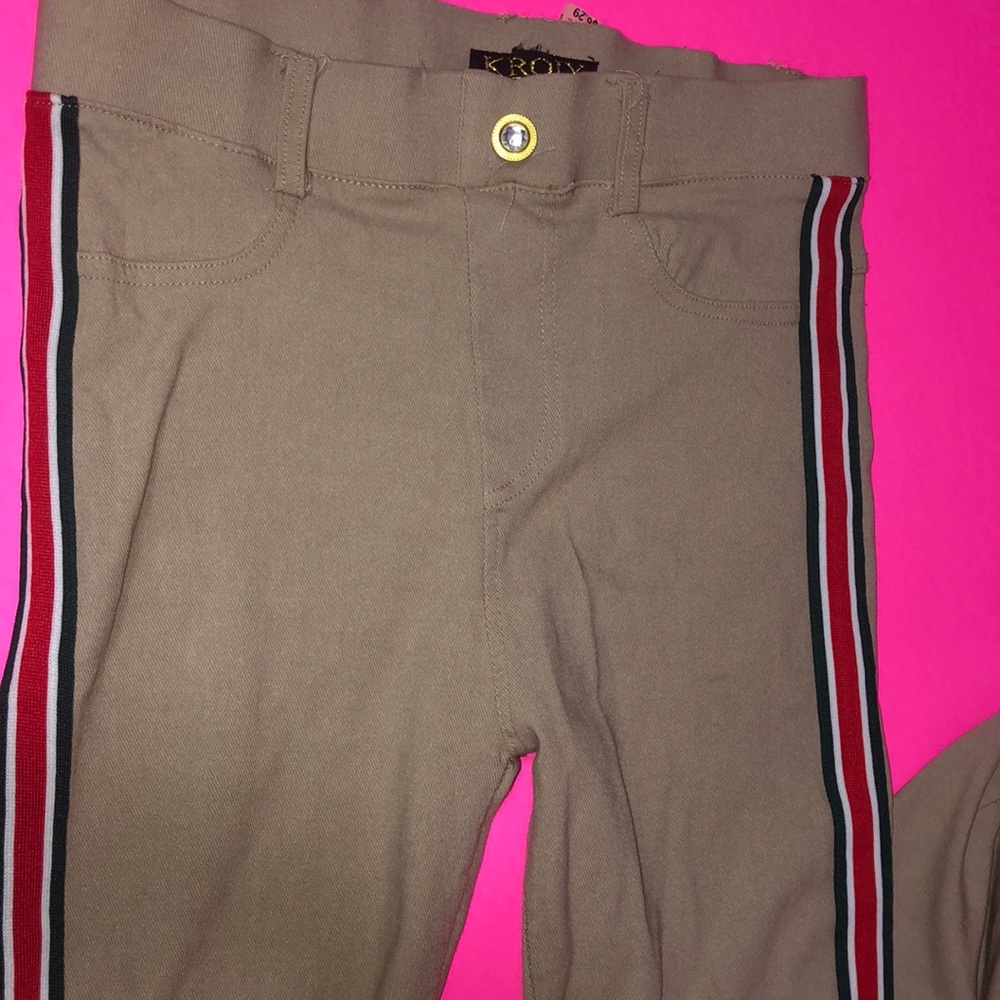 khaki pants with stripes